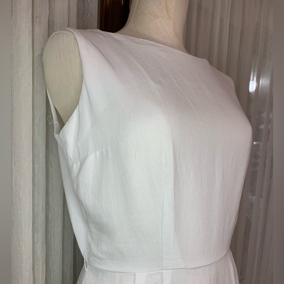 Vintage Linen White Dress - Unmarked - Women’s Size 10 12 - Embroidery Filigree - Picture 2 of 11